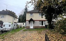 Spacious City Centre Home Near Hospital & M5